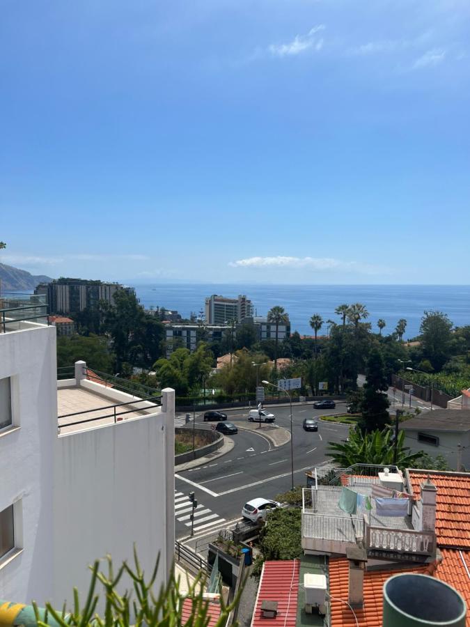 Angie'S Apartment Funchal  Buitenkant foto